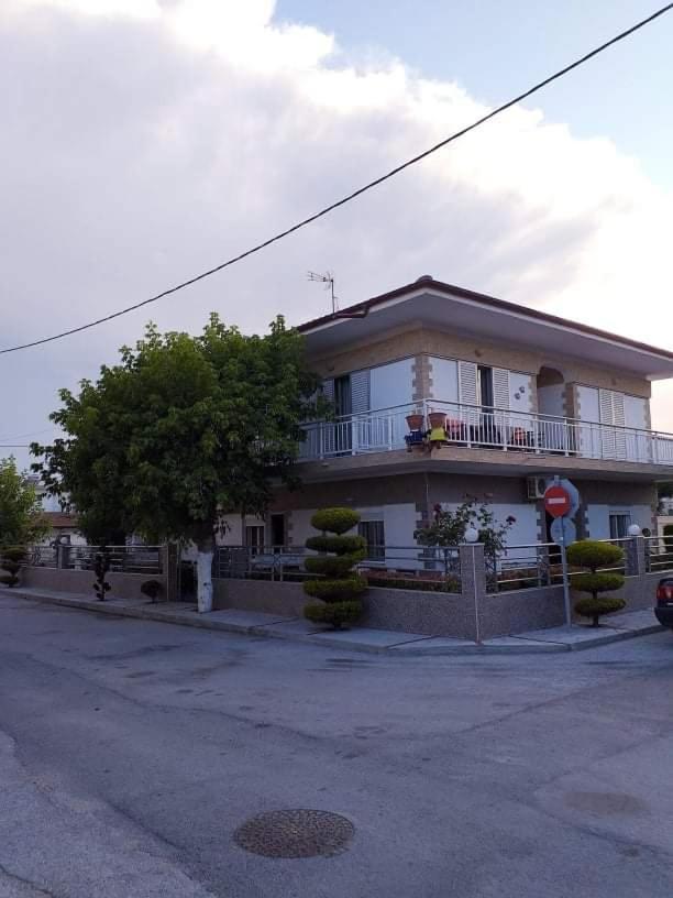 Konstantinos-Elli Rooms Vrasná Exterior foto