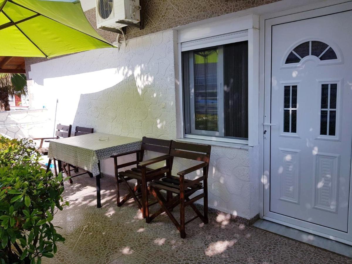 Konstantinos-Elli Rooms Vrasná Exterior foto
