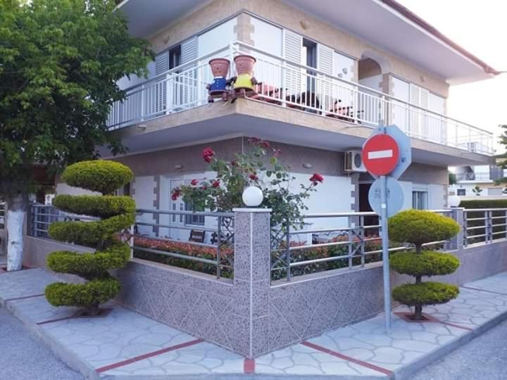 Konstantinos-Elli Rooms Vrasná Exterior foto